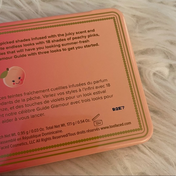 Sweet Peach Eye Shadow Palette - Picture 6 of 6